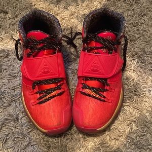 Men's Nike Kyrie 6 Trophies